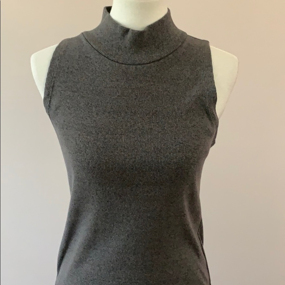 Alternative Dress - Picture 5 of 5